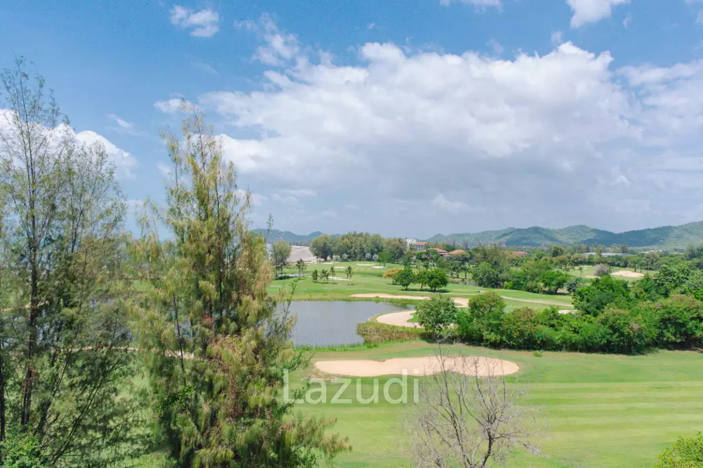 THE SANCTUARY CONDO : 1 BED BEACHFRONT CONDO AT TAKIAB