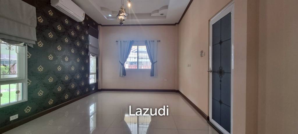 3 Beds 2 Baths 170 SQ.M. Chok Chai Village 10