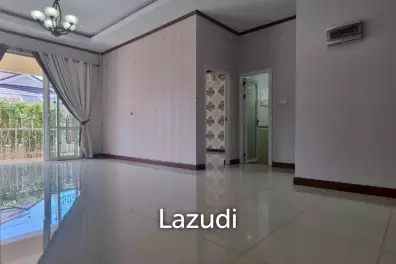 3 Beds 2 Baths 170 SQ.M. Chok Chai Village 10