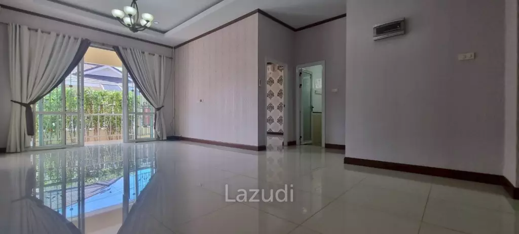 3 Beds 2 Baths 170 SQ.M. Chok Chai Village 10
