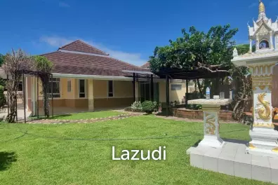 3 Beds 2 Baths 170 SQ.M. Chok Chai Village 10