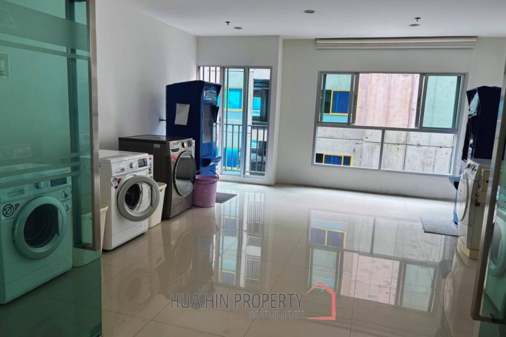 Elegant 14th Floor Condo in Baan Kiang Fah Hua Hin