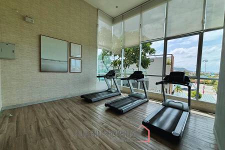 Elegant 14th Floor Condo in Baan Kiang Fah Hua Hin