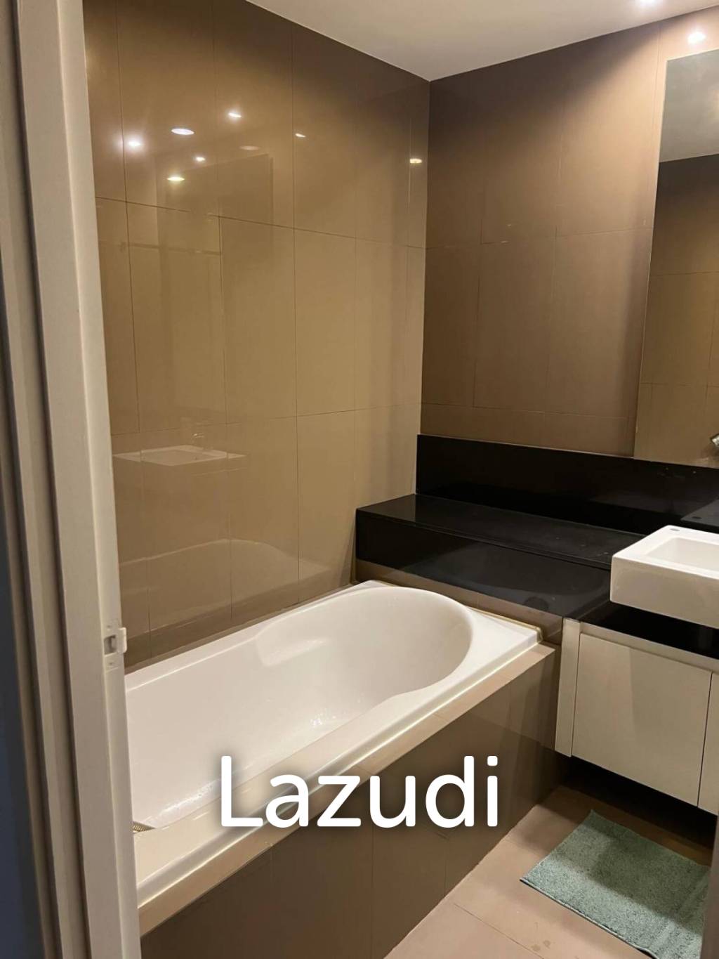 2 Bedroom 2 Bathroom 80 Sq.m Siri On 8