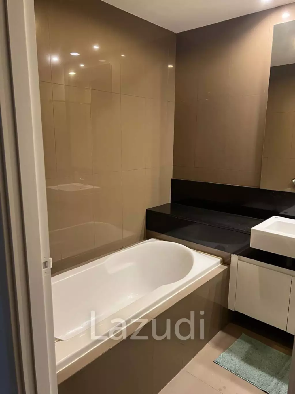 2 Bedroom 2 Bathroom 80 Sq.m Siri On 8