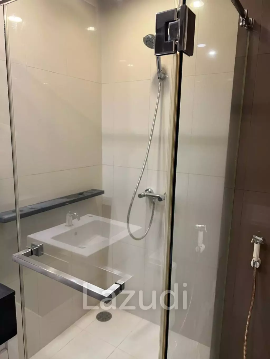 2 Bedroom 2 Bathroom 80 Sq.m Siri On 8