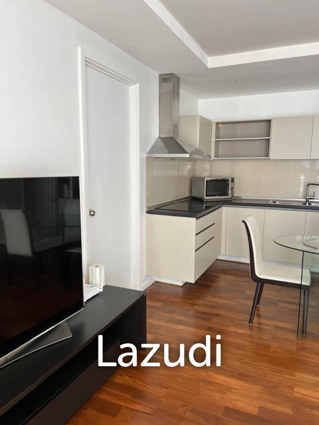 2 Bedroom 2 Bathroom 80 Sq.m Siri On 8
