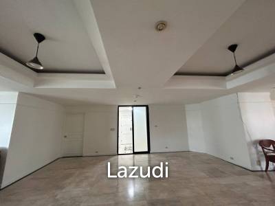 3 Bedroom 3 Bathroom 260 Sq.m President Park