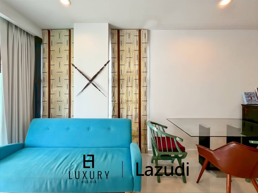 The Breeze Condo - Spacious 1-Bedroom Corner Unit