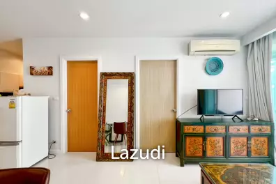 The Breeze Condo - Spacious 1-Bedroom Corner Unit