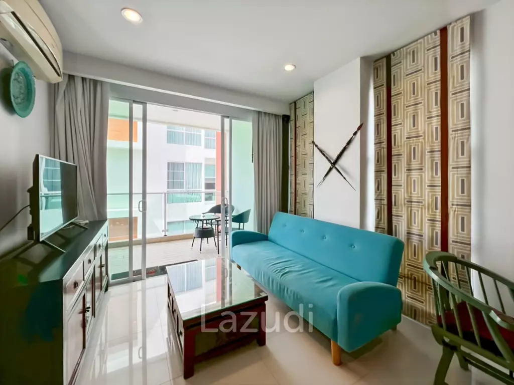 The Breeze Condo - Spacious 1-Bedroom Corner Unit