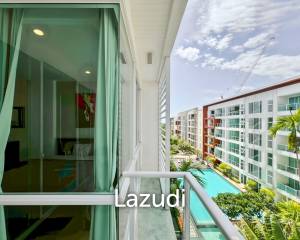 The Breeze Condo - Spacious 1-Bedroom Corner Unit