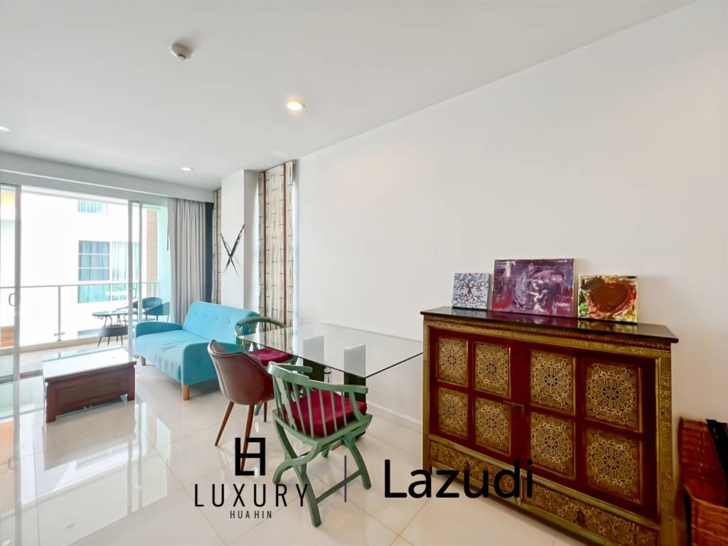 The Breeze Condo - Spacious 1-Bedroom Corner Unit