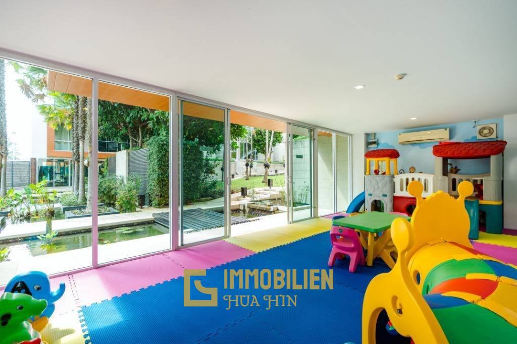 The Breeze Condo: Geräumige 1-Schlafzimmer-Eigentumseckwohnung