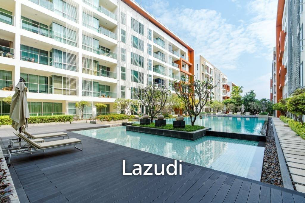 The Breeze Condo - Spacious 1-Bedroom Corner Unit