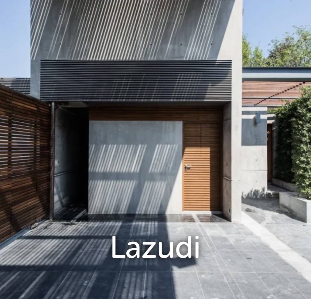 1,936 ตร.ม 5 เตียง 5 อาบน้ำ วิลล่า For ขาย