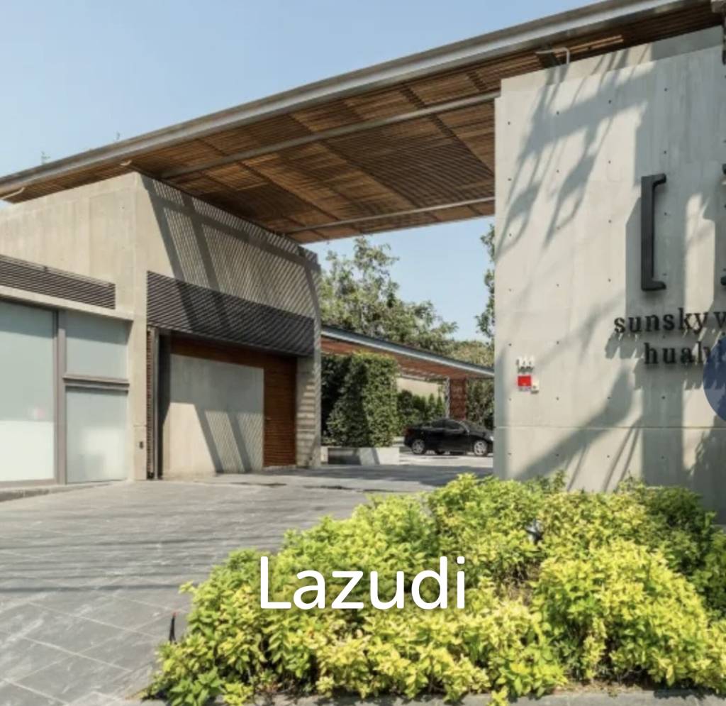 1,936 ตร.ม 5 เตียง 5 อาบน้ำ วิลล่า For ขาย