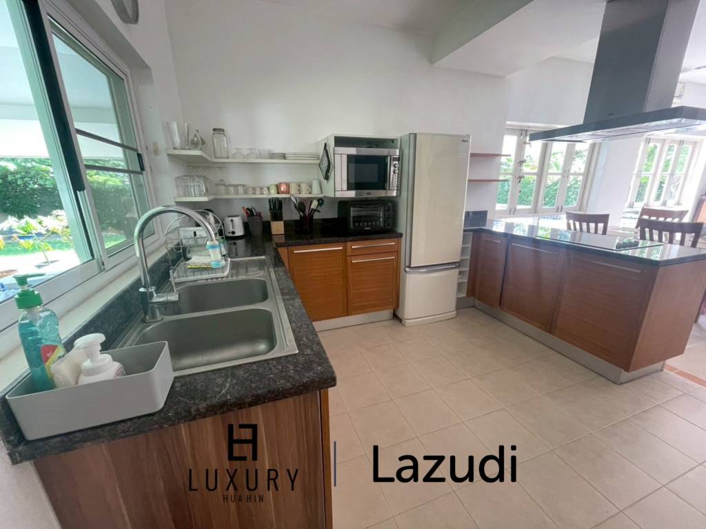 700 metro cuadrado 3 ` 2 Baño Villa de Alquiler