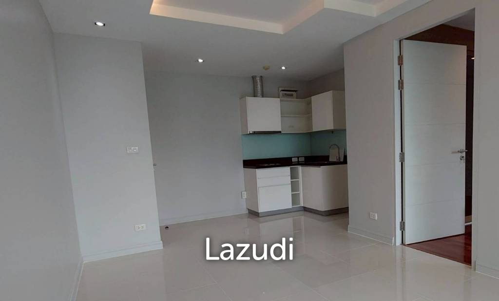 1 Bedroom 1 Bathroom 50 Sq.m Beverly 33