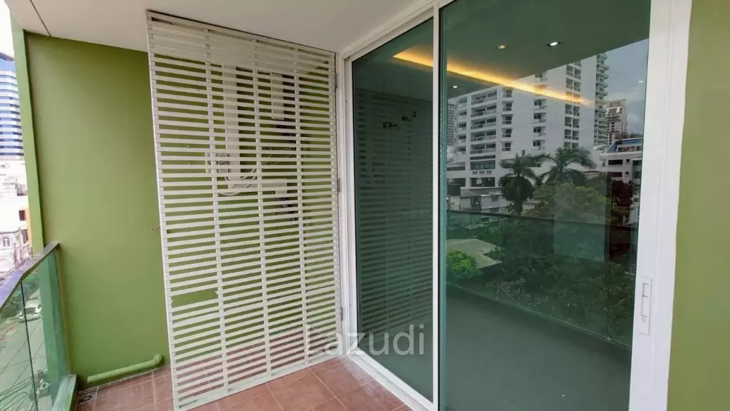 1 Bedroom 1 Bathroom 50 Sq.m Beverly 33