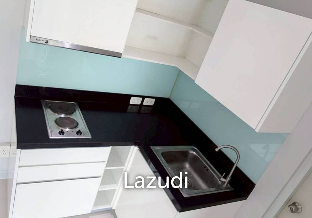 1 Bedroom 1 Bathroom 50 Sq.m Beverly 33