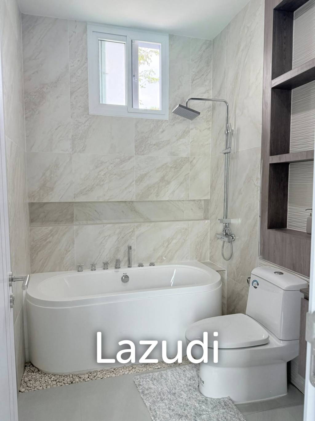 4 Bedrooms 4 Bathrooms 260 SQ.M. Araya Home