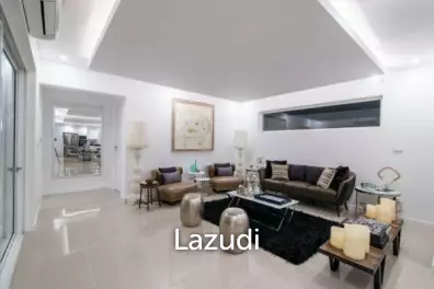 FALCON HILL : Best Quality and Luxury 2 Storey Pool Villa nr Town