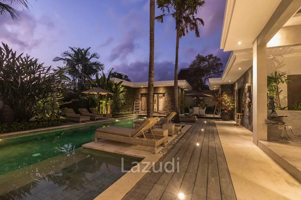 Luxury art deco Villa in prime area of Seminyak