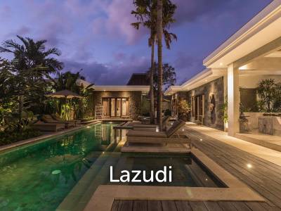 Luxury art deco Villa in prime area of Seminyak