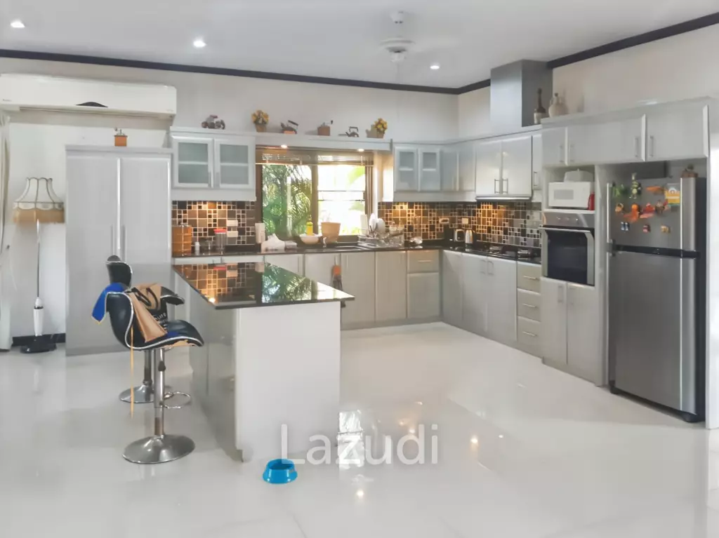Cha Am Green Beach Village - 3 Bedroom Villa on 300 Sqwa Plot With Pool