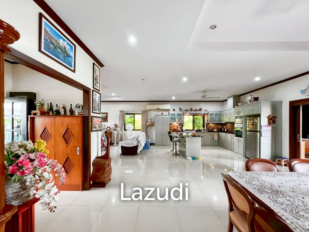 Cha Am Green Beach Village - 3 Bedroom Villa on 300 Sqwa Plot With Pool