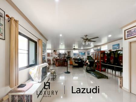 Cha Am / Green Beach Village: Villa avec piscine de 3 chambres sur un terrain de 300 qm.