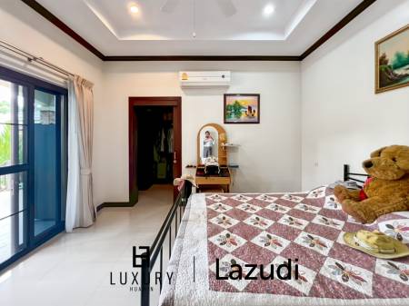 Cha Am / Green Beach Village: Villa avec piscine de 3 chambres sur un terrain de 300 qm.