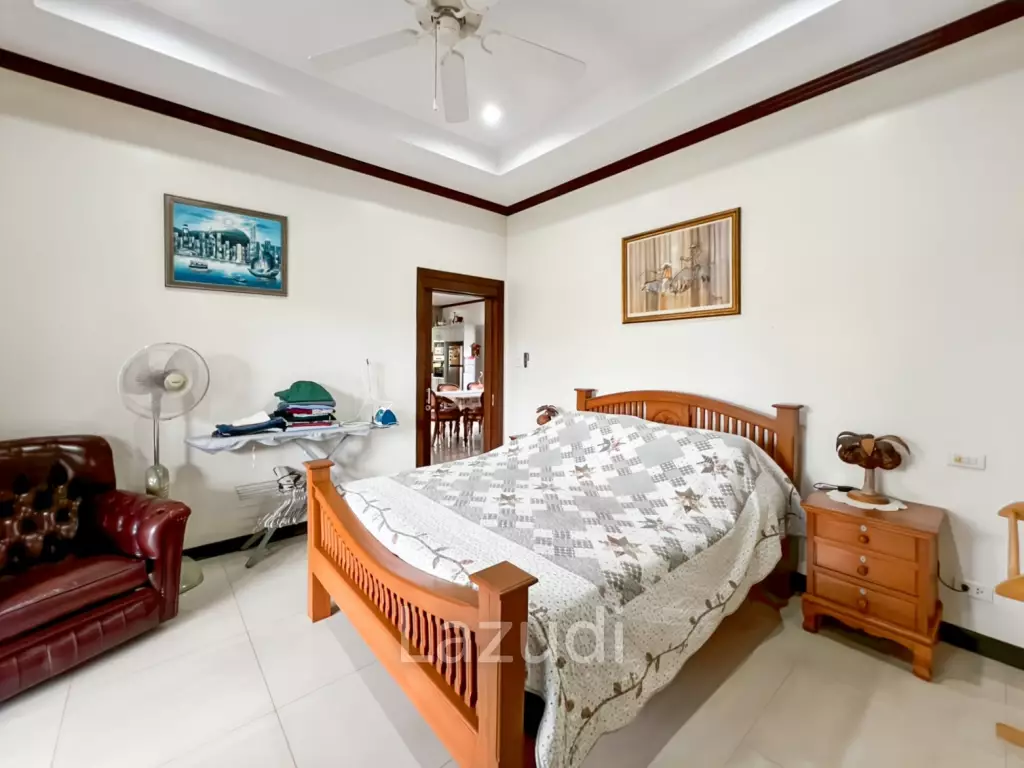 Cha Am Green Beach Village - 3 Bedroom Villa on 300 Sqwa Plot With Pool