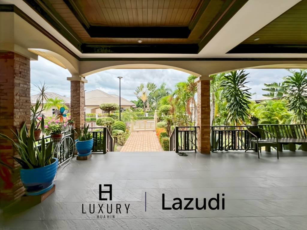 Cha Am / Green Beach Village: Villa avec piscine de 3 chambres sur un terrain de 300 qm.