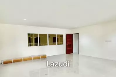 BAAN KLANG CONDO : Great value 2 bed with 130 SQM.