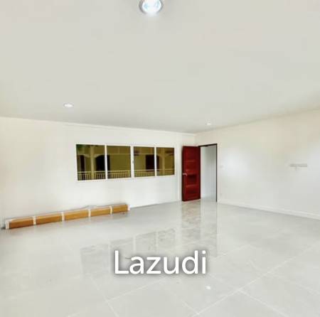 BAAN KLANG CONDO : Great value 2 bed with 130 SQM.