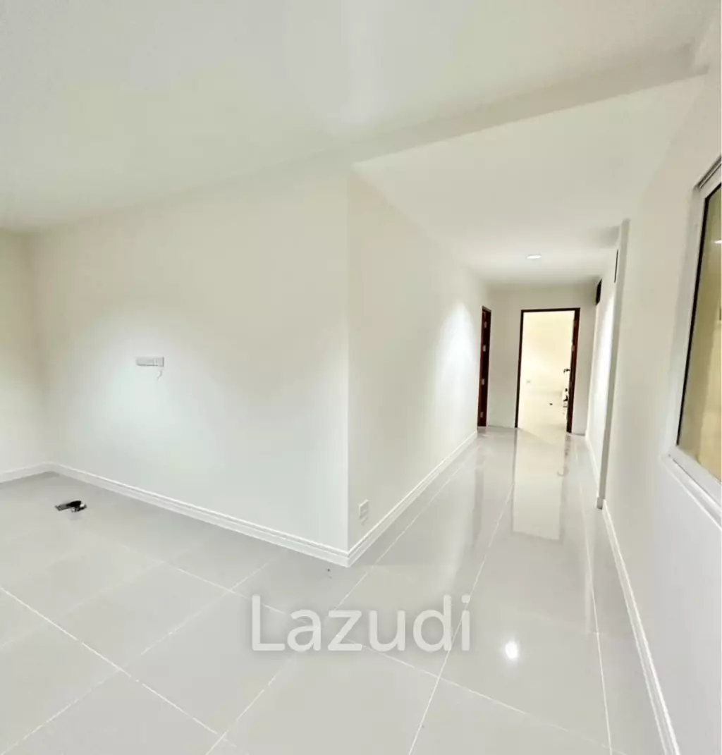 BAAN KLANG CONDO : Great value 2 bed with 130 SQM.