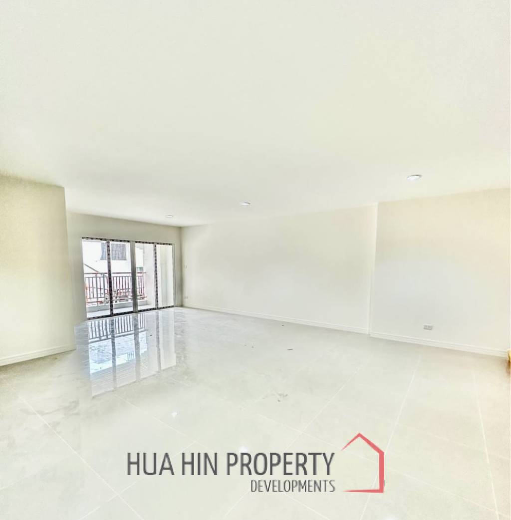 BAAN KLANG CONDO : Great value 2 bed with 130 SQM.