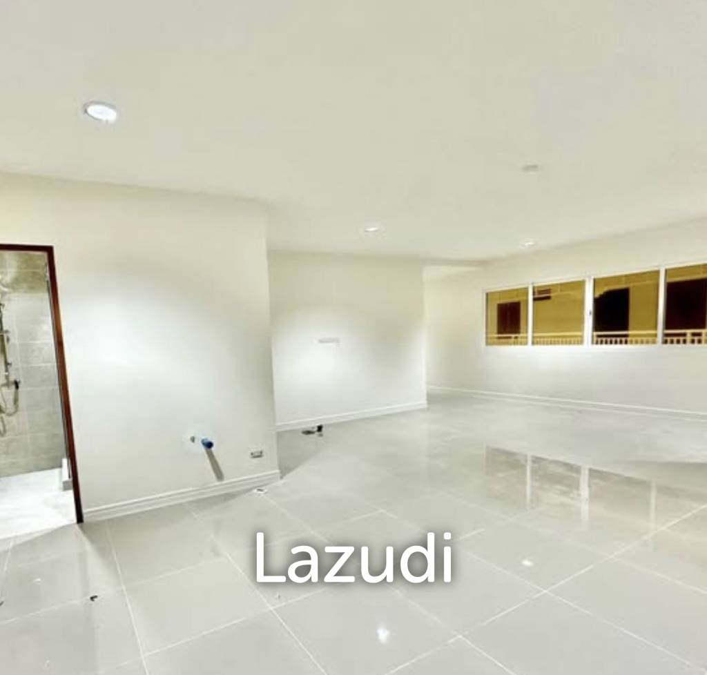 BAAN KLANG CONDO : Great value 2 bed with 130 SQM.