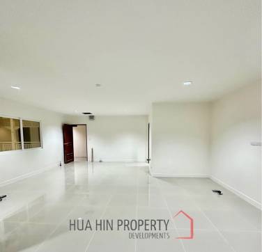 BAAN KLANG CONDO : Great value 2 bed with 130 SQM.