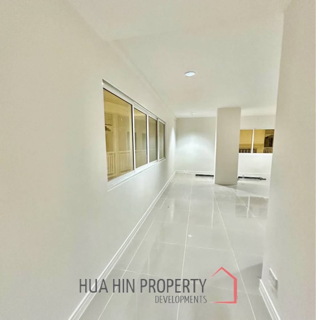 BAAN KLANG CONDO : Great value 2 bed with 130 SQM.