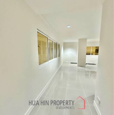 BAAN KLANG CONDO : Great value 2 bed with 130 SQM.