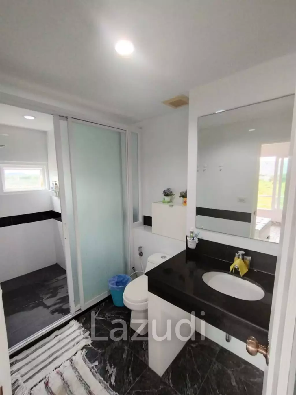 Top Floor Panoramic Beachview 3 bed, 2 bath