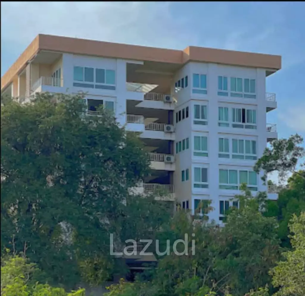Top Floor Panoramic Beachview 3 bed, 2 bath