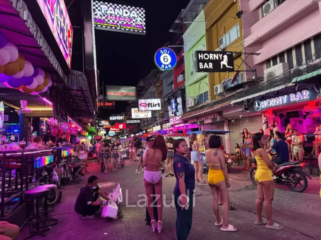 Building For Sale In Pattaya Soi 6