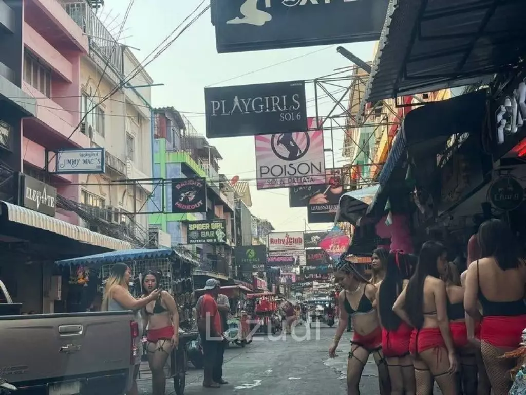 Building For Sale In Pattaya Soi 6
