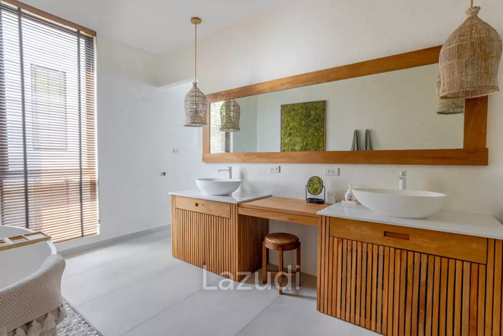 Luxury Panoramic Sea View Villa in Chaweng Hills – Istani Villas