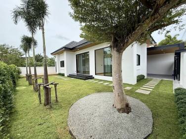 Renovated 3-Bedroom House For Rent In Kohb Kaew Renovated 3-Bedroom House For Rent In Kohb Kaew