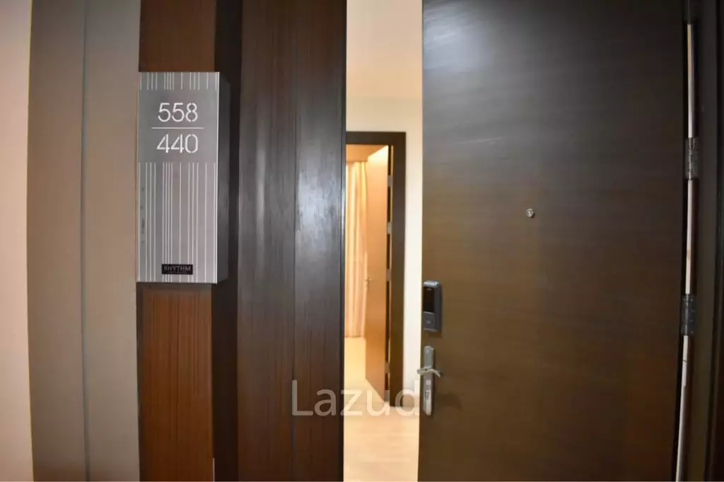 1 Bedroom  1 Bathroom 36 SQ.M Rhythm Ratchada